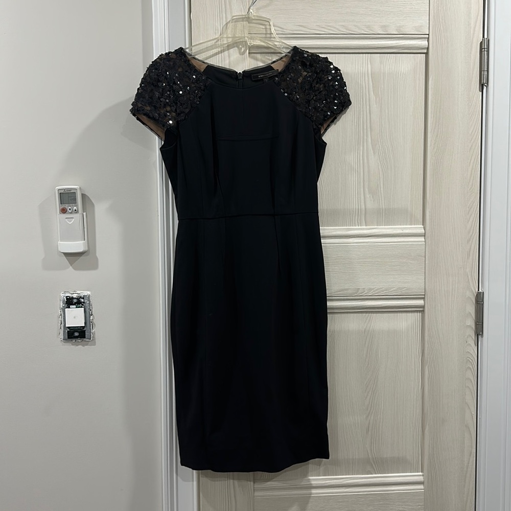 Bcbg pencil dress- fits like a size 2